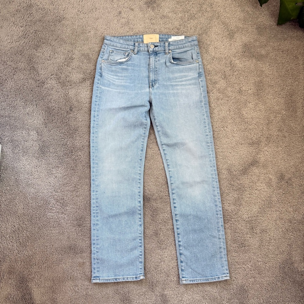 CQY DENIM FRIENDS HIGH RISE STRAIGHT EANS